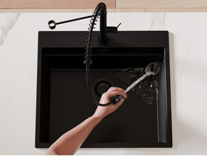 Kitchen mixer tap with pull-out spout and 2 spray types Primagran® 7030