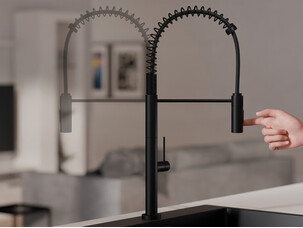 Kitchen mixer tap with pull-out spout and 2 spray types Primagran® 7030